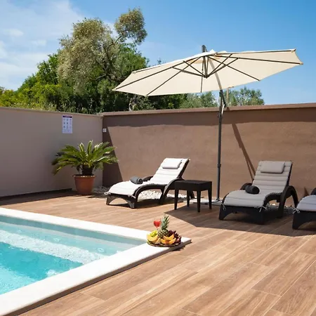 ヴィラ Lumea - Brend New 4-bedroom With Pool *